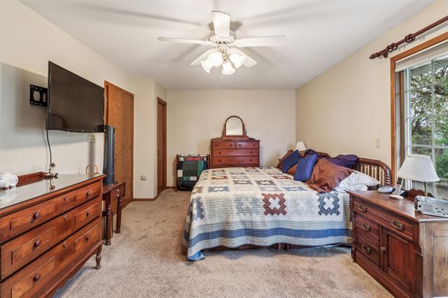 1011 Scott Felton Road, Indianola, IA 50125