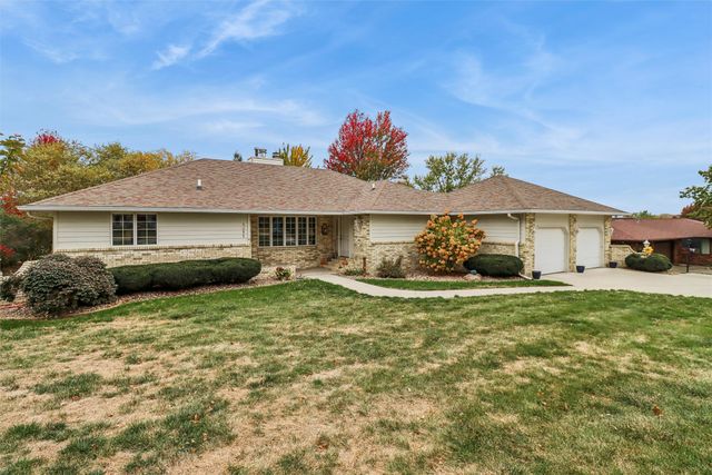 1011 Scott Felton Road, Indianola, IA 50125