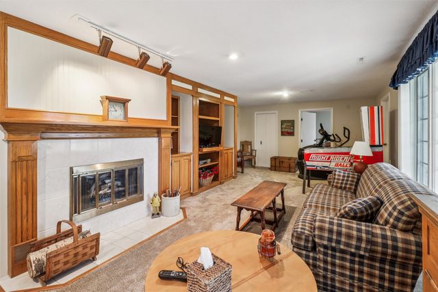 1011 Scott Felton Road, Indianola, IA 50125