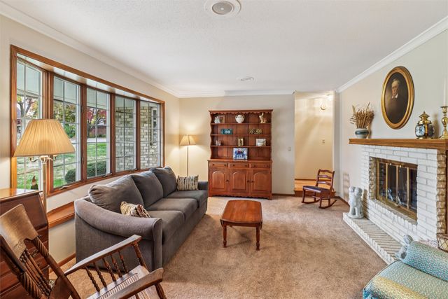 1011 Scott Felton Road, Indianola, IA 50125