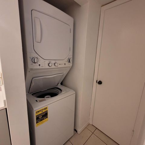 6500 Chasewood Drive A, Jupiter, FL 33458