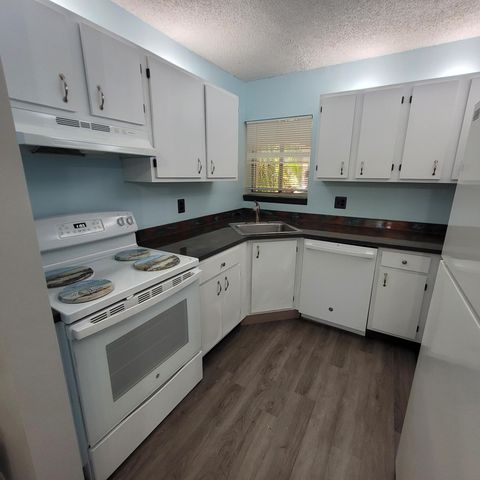 6500 Chasewood Drive A, Jupiter, FL 33458