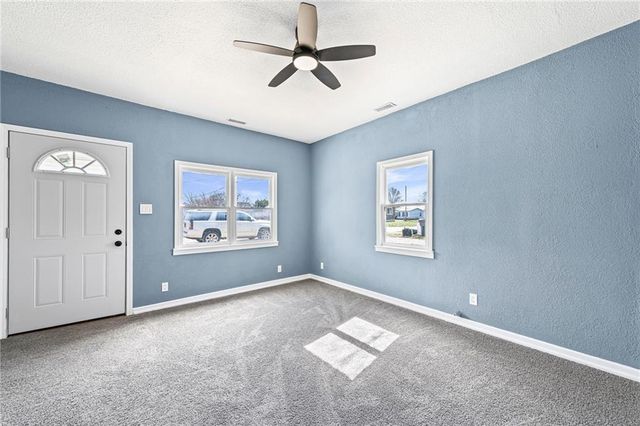 302 Wells Street, Orrick, MO 64077