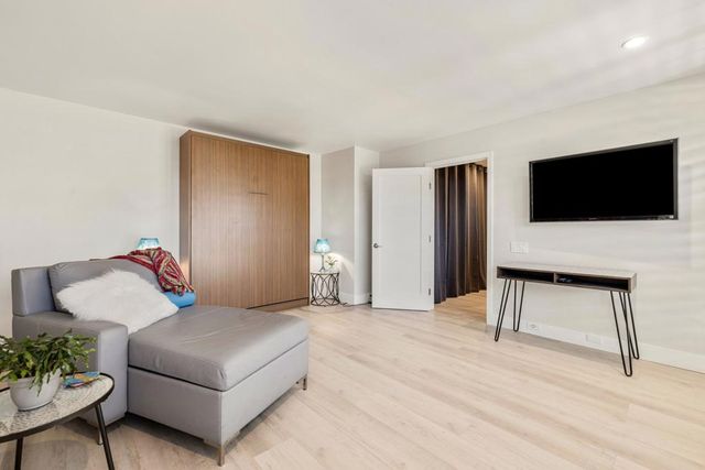 69 Dartmouth Drive, Rancho Mirage, CA 92270