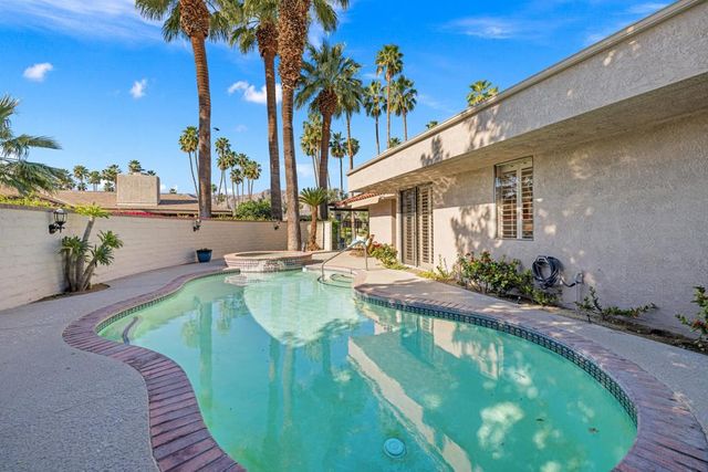 69 Dartmouth Drive, Rancho Mirage, CA 92270