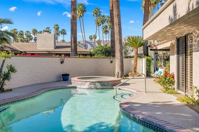 69 Dartmouth Drive, Rancho Mirage, CA 92270