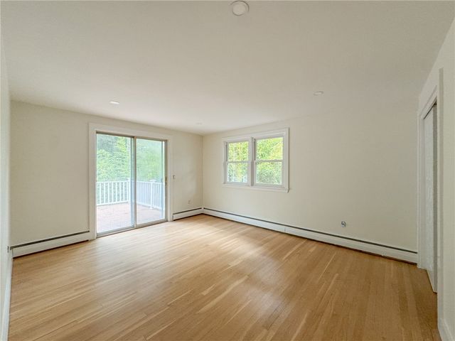 28 Hill Top Drive, Warwick, RI 02818