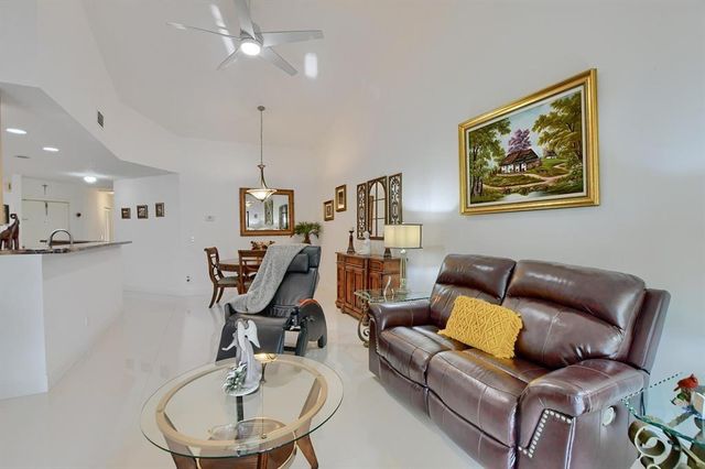 65 Centennial Ct 65, Deerfield Beach, FL 33442