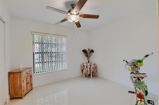 65 Centennial Ct 65, Deerfield Beach, FL 33442