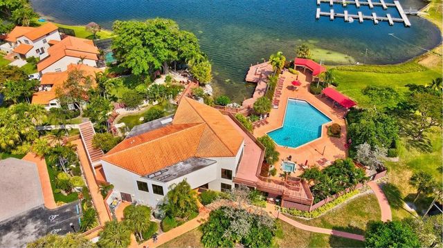 65 Centennial Ct 65, Deerfield Beach, FL 33442