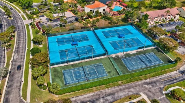 65 Centennial Ct 65, Deerfield Beach, FL 33442