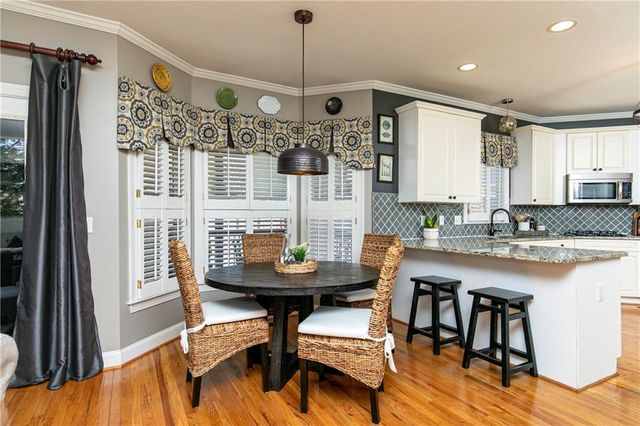 5611 Hedge Brooke Lane NW, Acworth, GA 30101