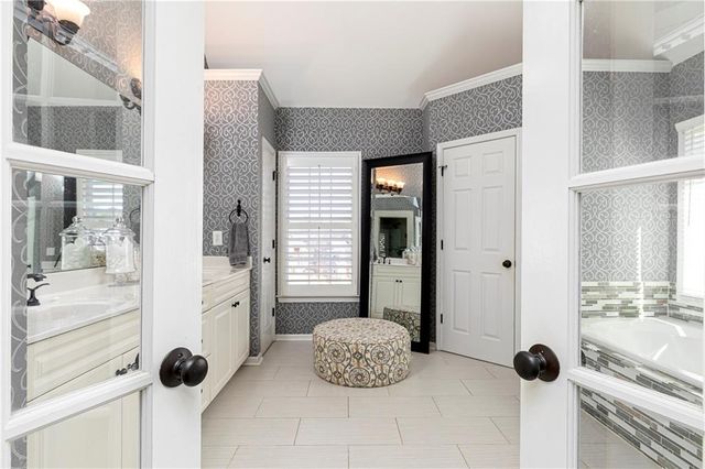 5611 Hedge Brooke Lane NW, Acworth, GA 30101