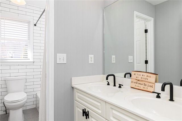 5611 Hedge Brooke Lane NW, Acworth, GA 30101