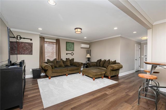 5611 Hedge Brooke Lane NW, Acworth, GA 30101