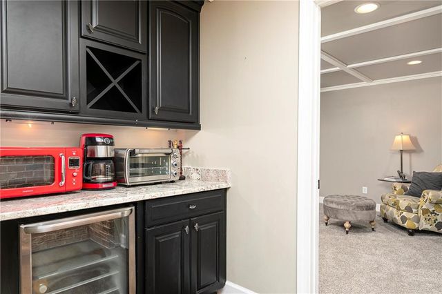 5611 Hedge Brooke Lane NW, Acworth, GA 30101