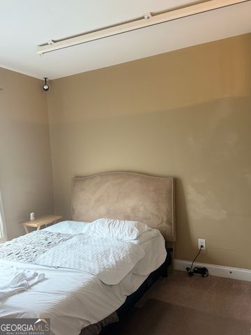 1422 New Holland Circle, Mcdonough, GA 30252