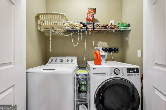 1422 New Holland Circle, Mcdonough, GA 30252