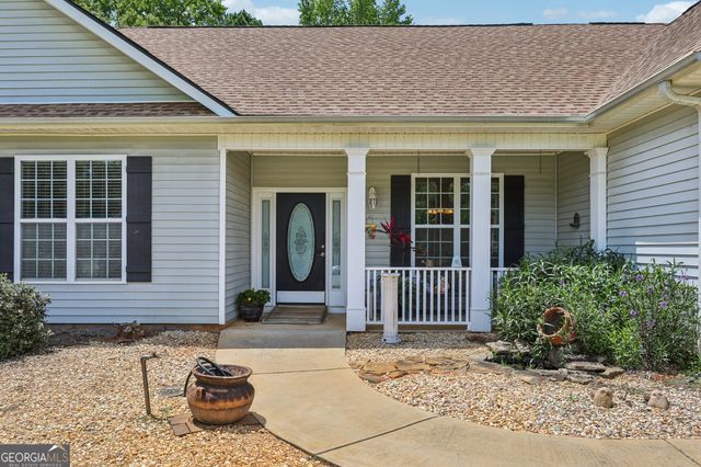 1422 New Holland Circle, Mcdonough, GA 30252