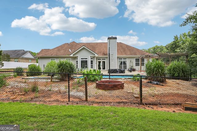 1422 New Holland Circle, Mcdonough, GA 30252