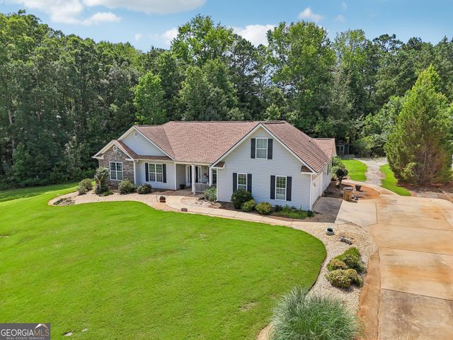 1422 New Holland Circle, Mcdonough, GA 30252