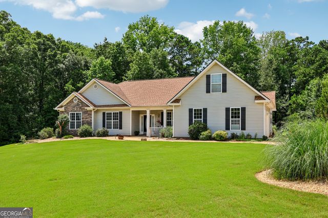 1422 New Holland Circle, Mcdonough, GA 30252