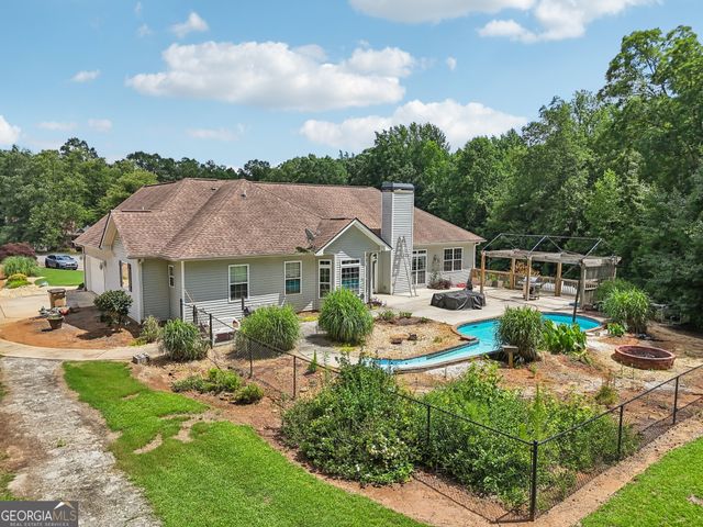 1422 New Holland Circle, Mcdonough, GA 30252