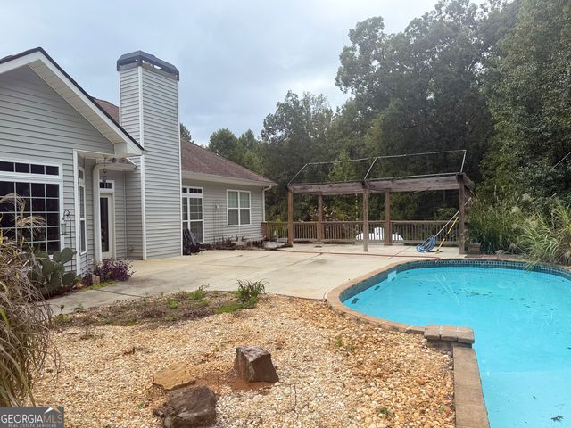 1422 New Holland Circle, Mcdonough, GA 30252