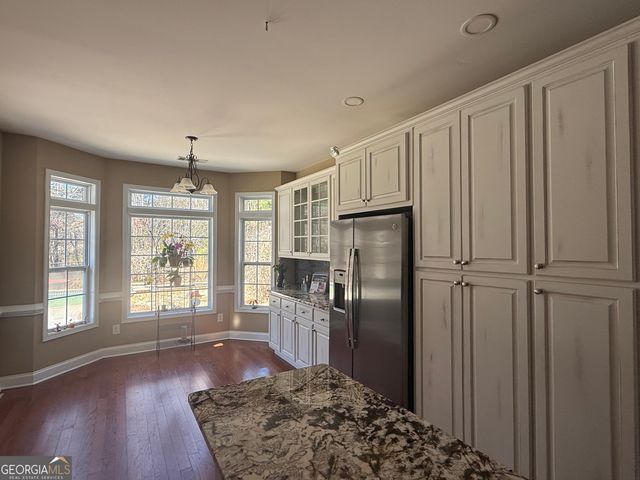 1422 New Holland Circle, Mcdonough, GA 30252