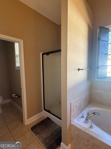 1422 New Holland Circle, Mcdonough, GA 30252