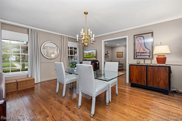 16904 Saint Paul Street, Grosse Pointe, MI 48230