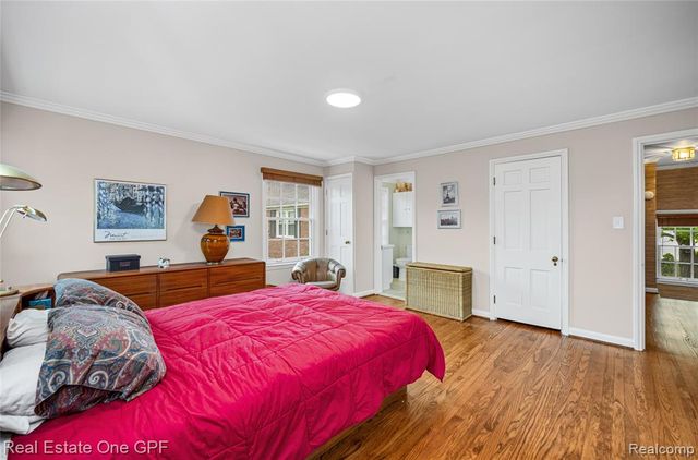 16904 Saint Paul Street, Grosse Pointe, MI 48230