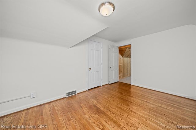 16904 Saint Paul Street, Grosse Pointe, MI 48230