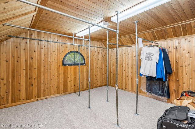 16904 Saint Paul Street, Grosse Pointe, MI 48230