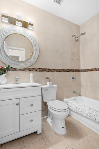 147 WEIRFIELD Street, New York City, NY 11221