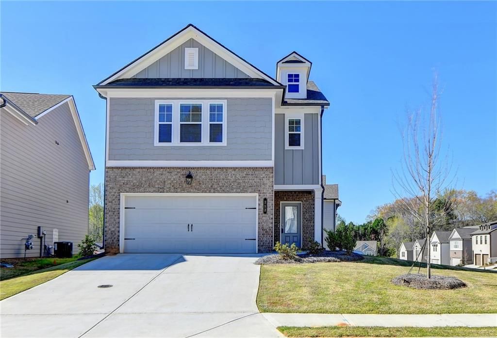 212 Station Overlook Drive, Auburn, GA 30011