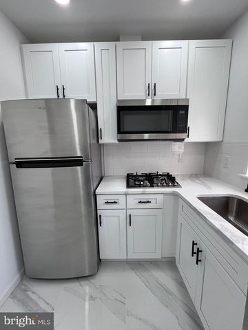 2711 N RINGGOLD ST, Philadelphia, PA 19132