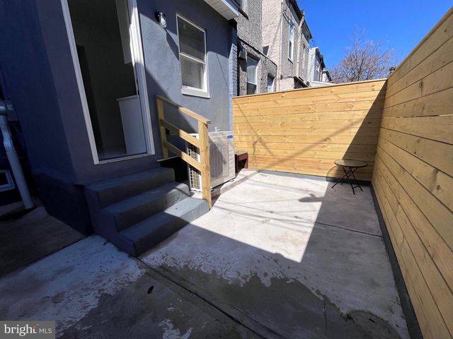 2711 N RINGGOLD ST, Philadelphia, PA 19132