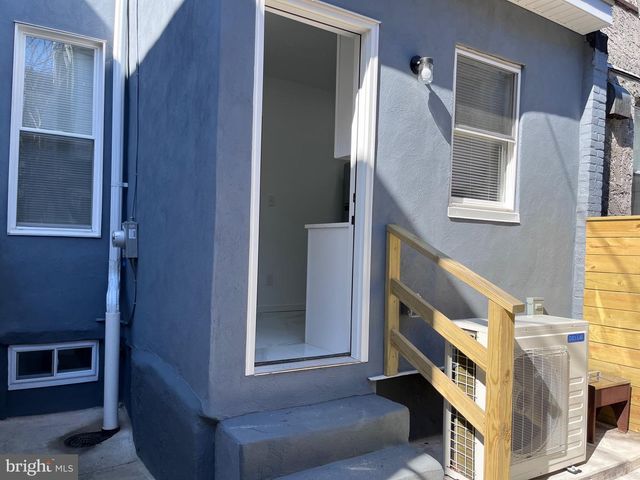 2711 N RINGGOLD ST, Philadelphia, PA 19132