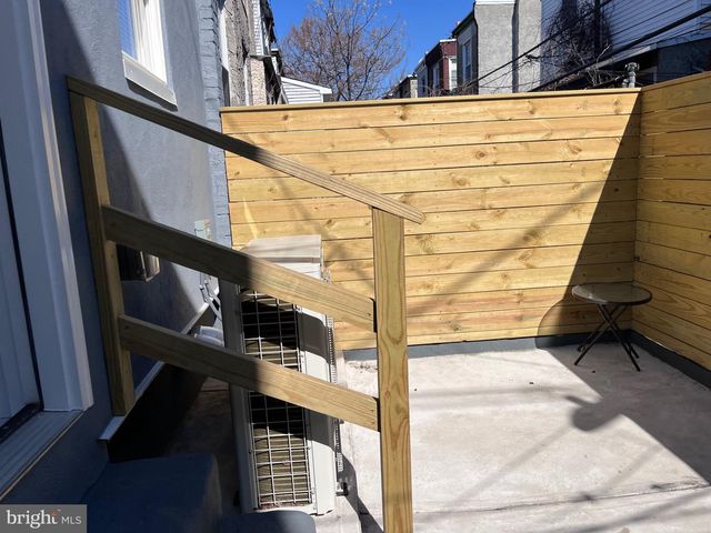 2711 N RINGGOLD ST, Philadelphia, PA 19132