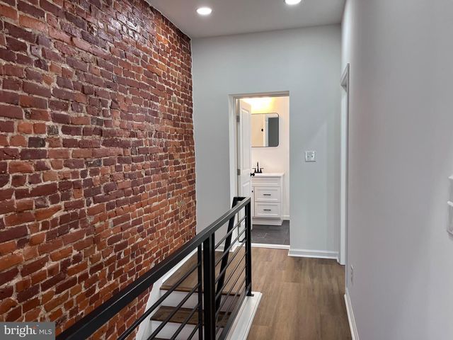 2711 N RINGGOLD ST, Philadelphia, PA 19132