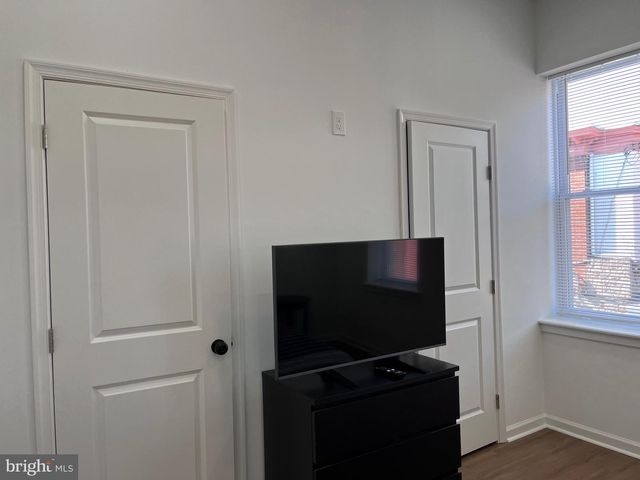 2711 N RINGGOLD ST, Philadelphia, PA 19132