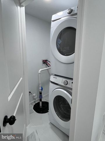 2711 N RINGGOLD ST, Philadelphia, PA 19132