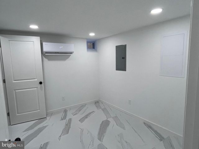 2711 N RINGGOLD ST, Philadelphia, PA 19132