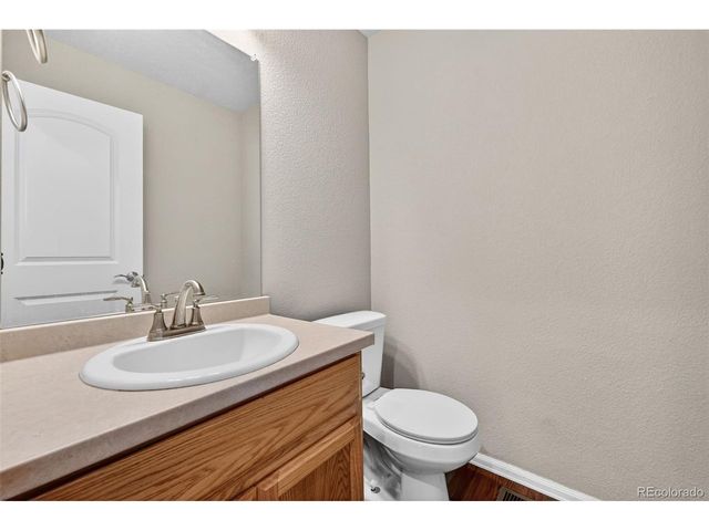 1616 104th Avenue Pl, Greeley, CO 80634