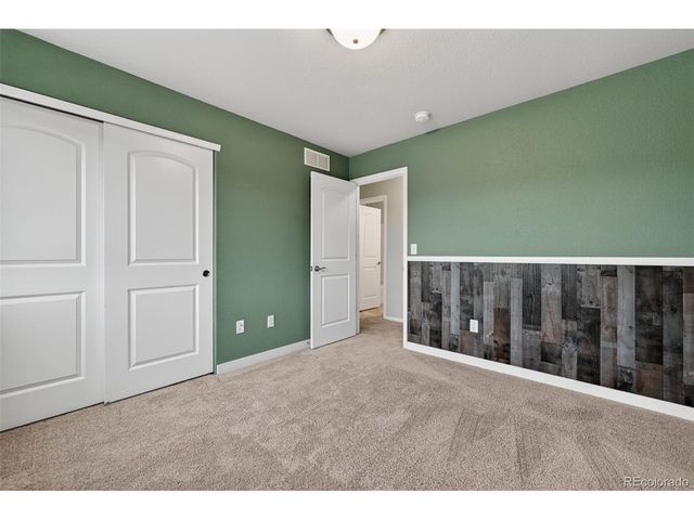 1616 104th Avenue Pl, Greeley, CO 80634