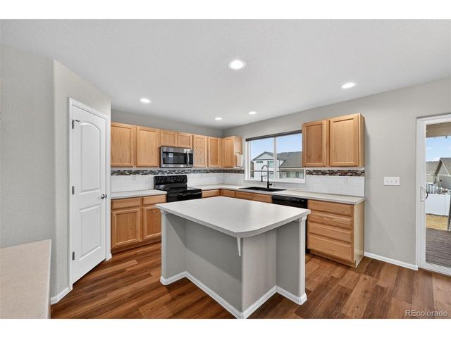 1616 104th Avenue Pl, Greeley, CO 80634