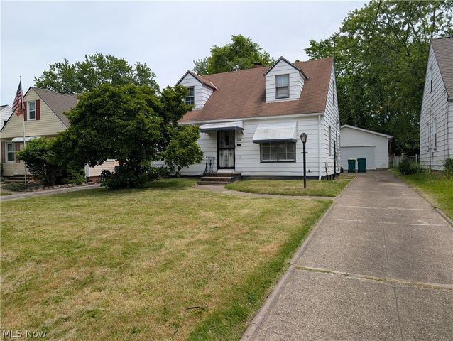 5219 Henry Street, Maple Heights, OH 44137