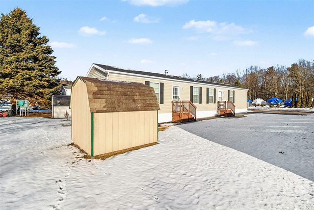 2907 N Sandy Drive, Ludington, MI 49431