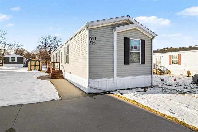 2907 N Sandy Drive, Ludington, MI 49431